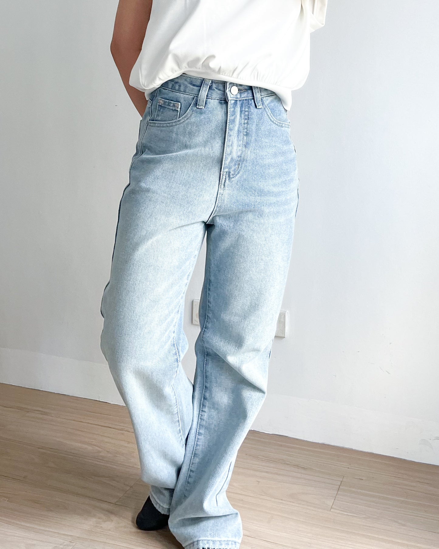 Rio Hard Denim Straight Jeans