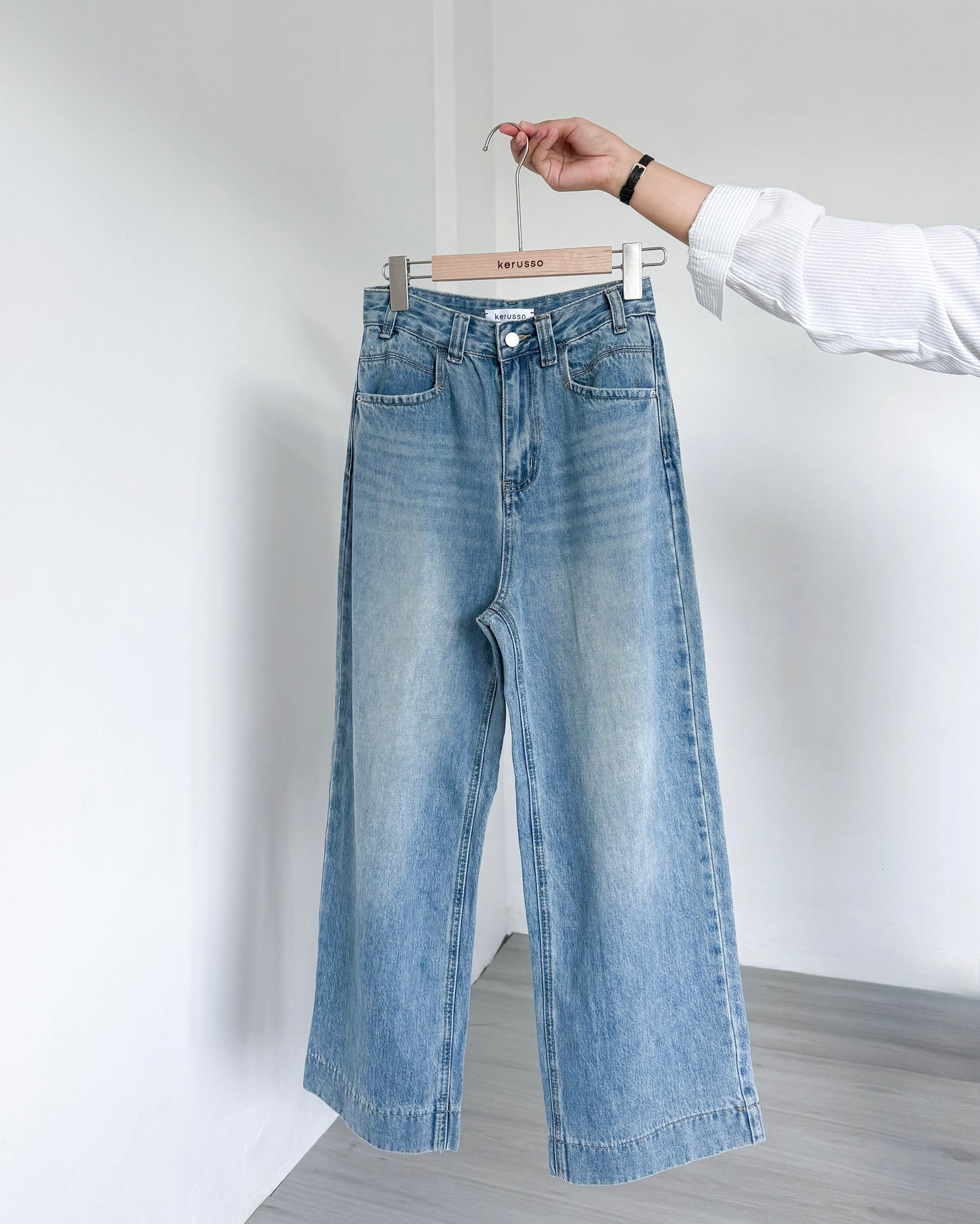 Cleo Cropped Wide-Straight Denim Jeans