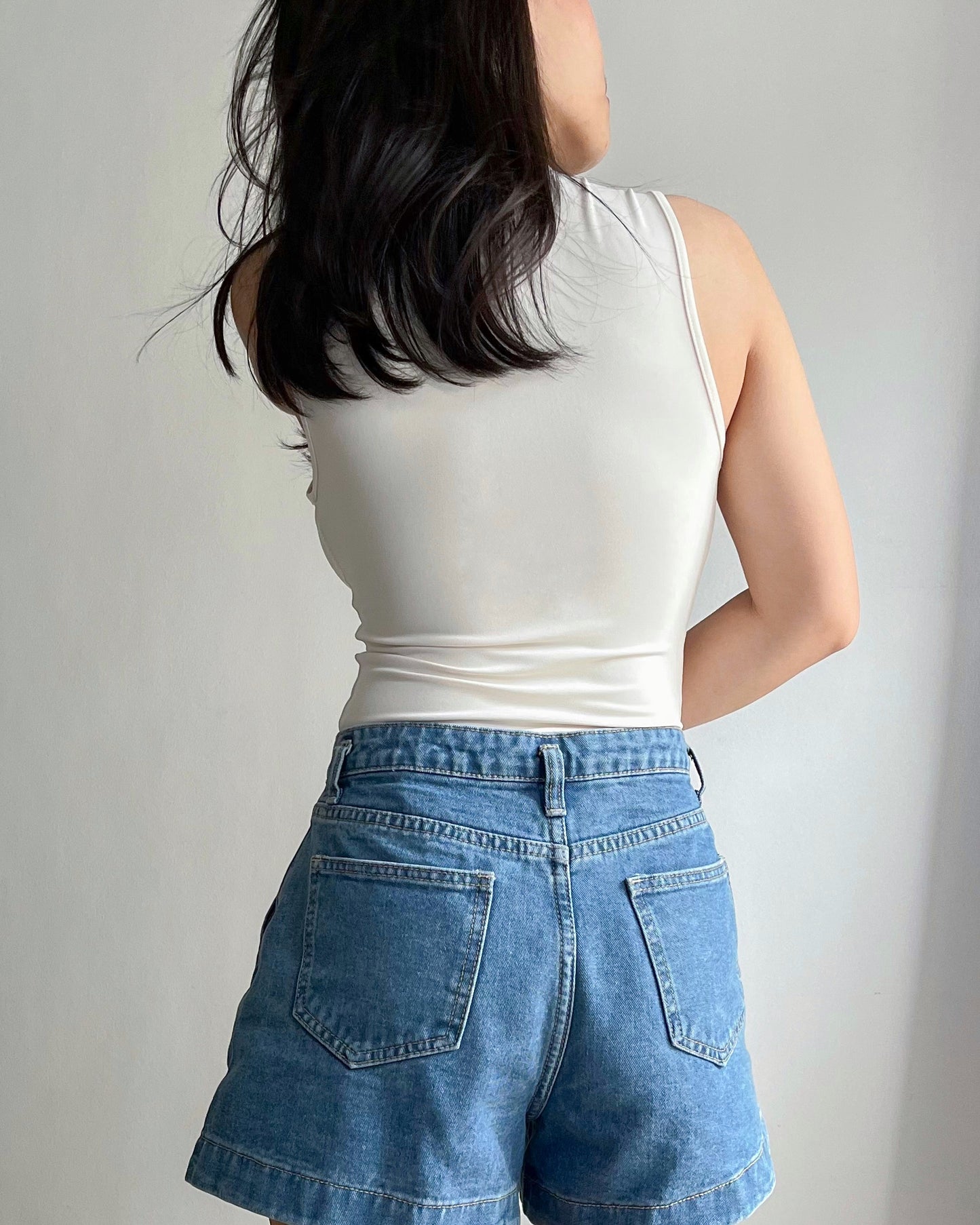 Aurora Seamless Round Neck Sleeveless Bodysuit