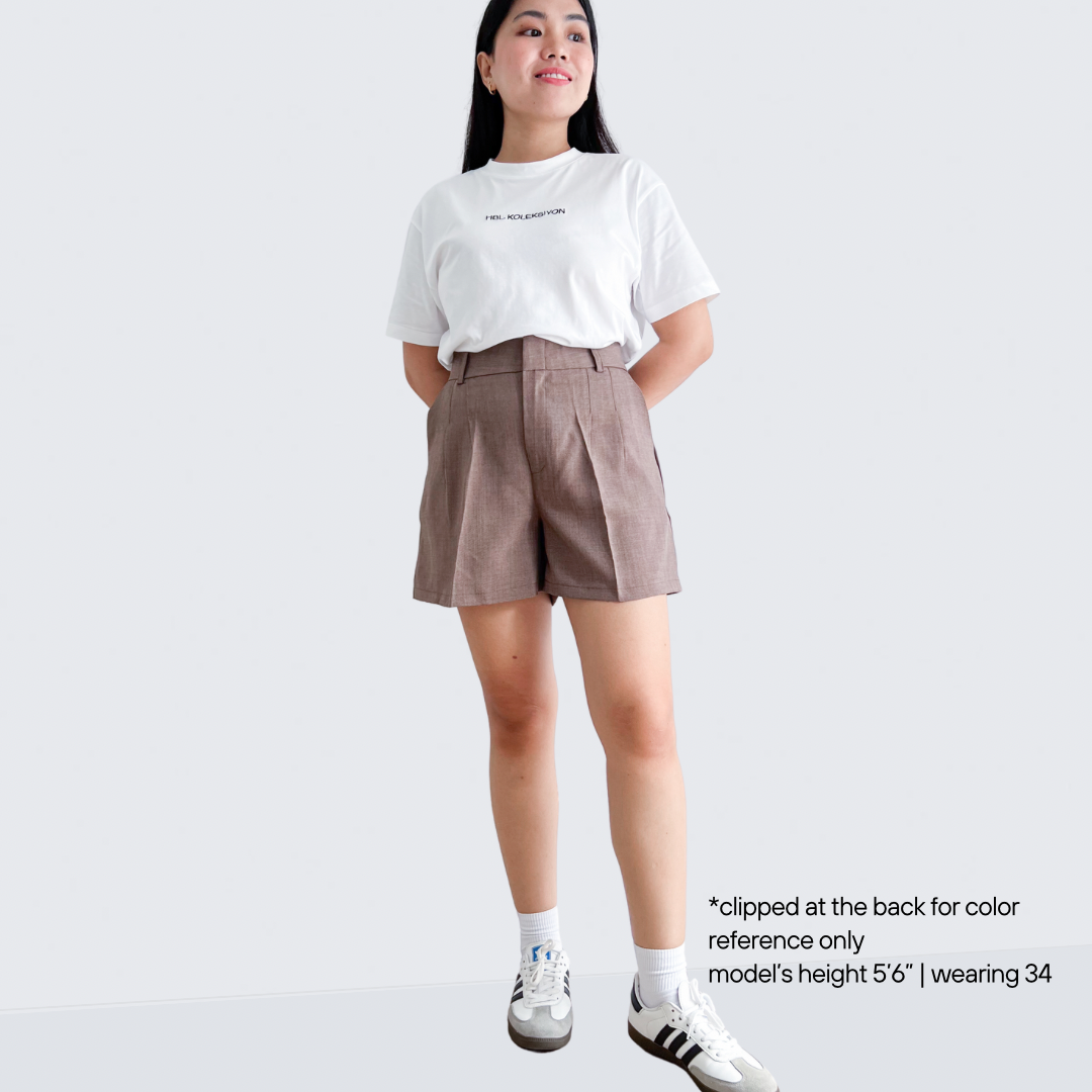 Julieta Linen Blend Pleated Shorts (Plus-size)