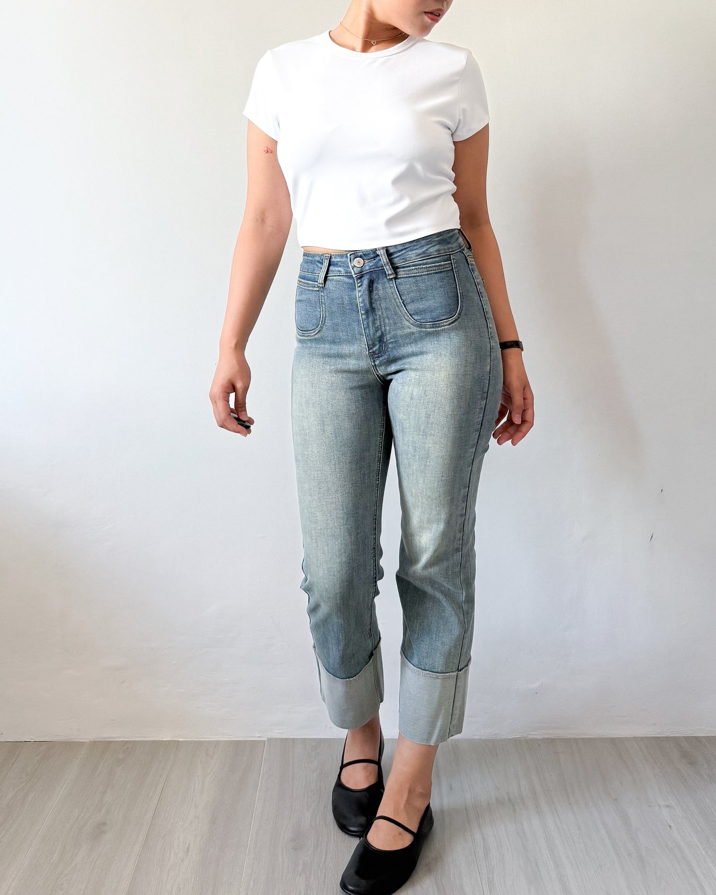 Fatima Fitted Fixed Cuff Cropped Jeans