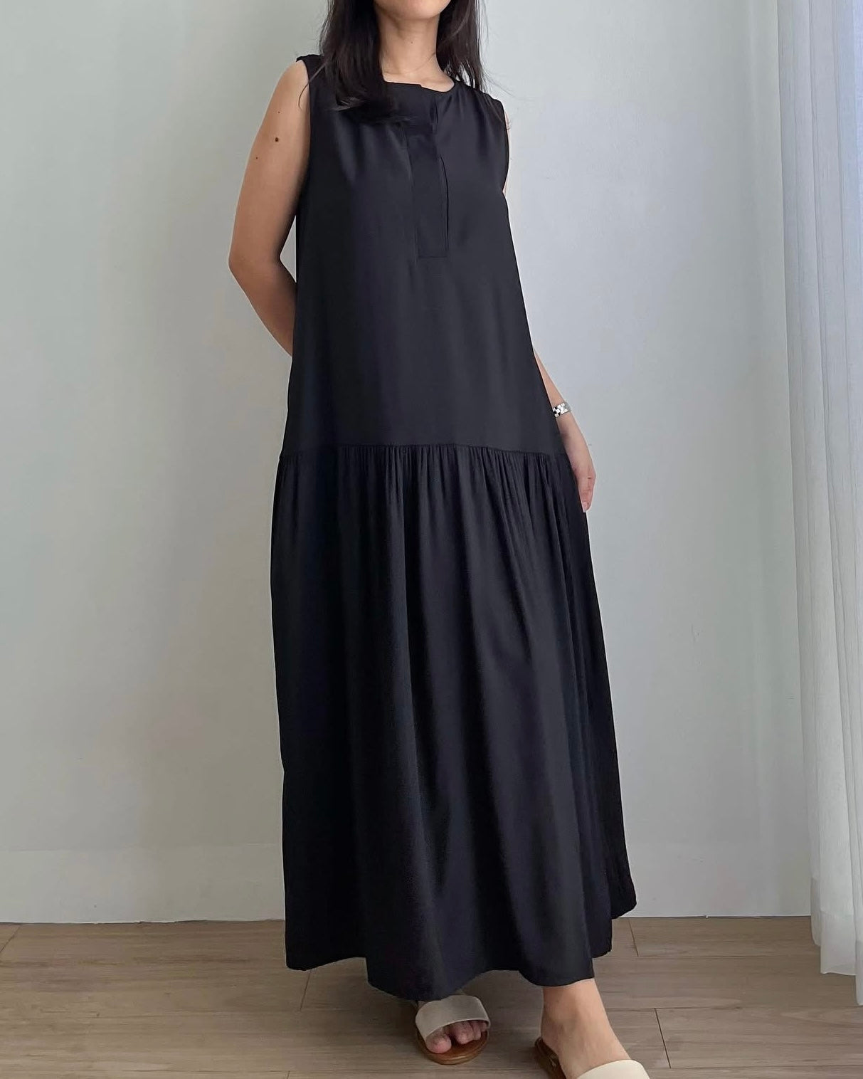 Marigold Half-button Round Neck Pleated Sleeves Dress