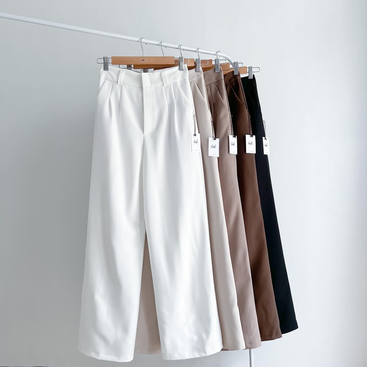 Eloise Pleated Straight Pants