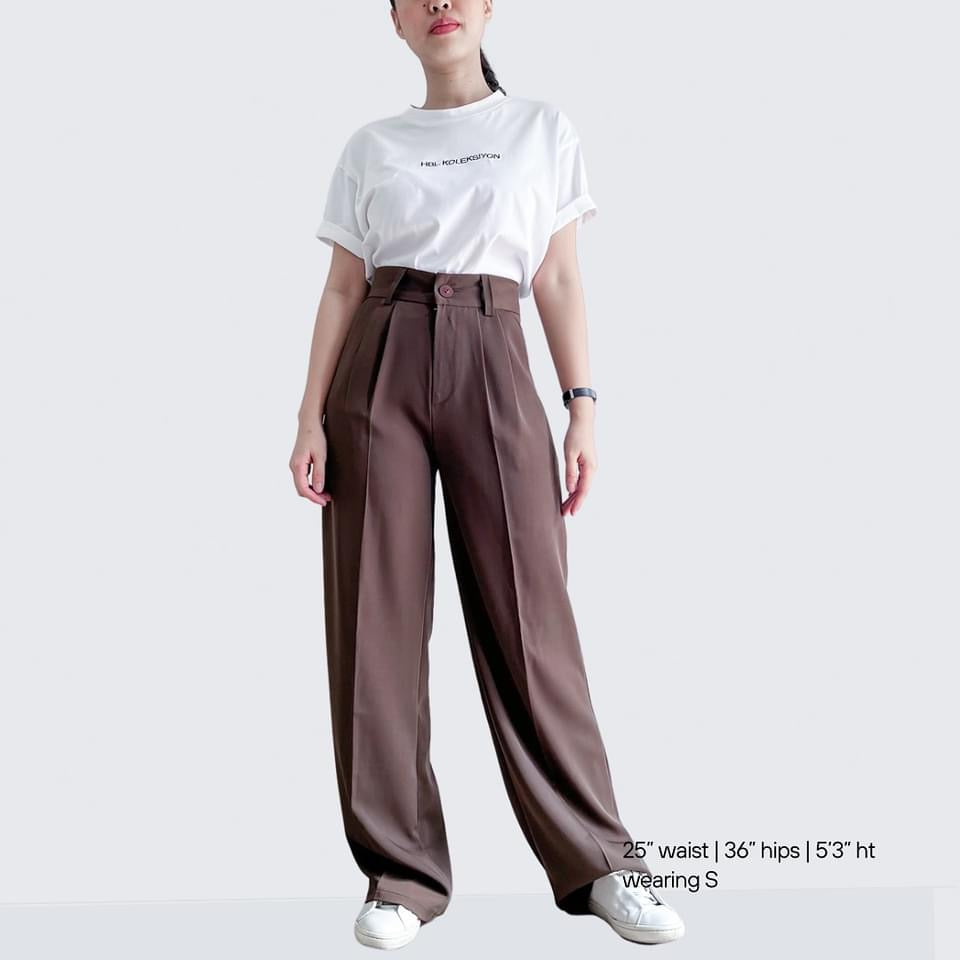 Katy Pleated Relaxed Straight Pants