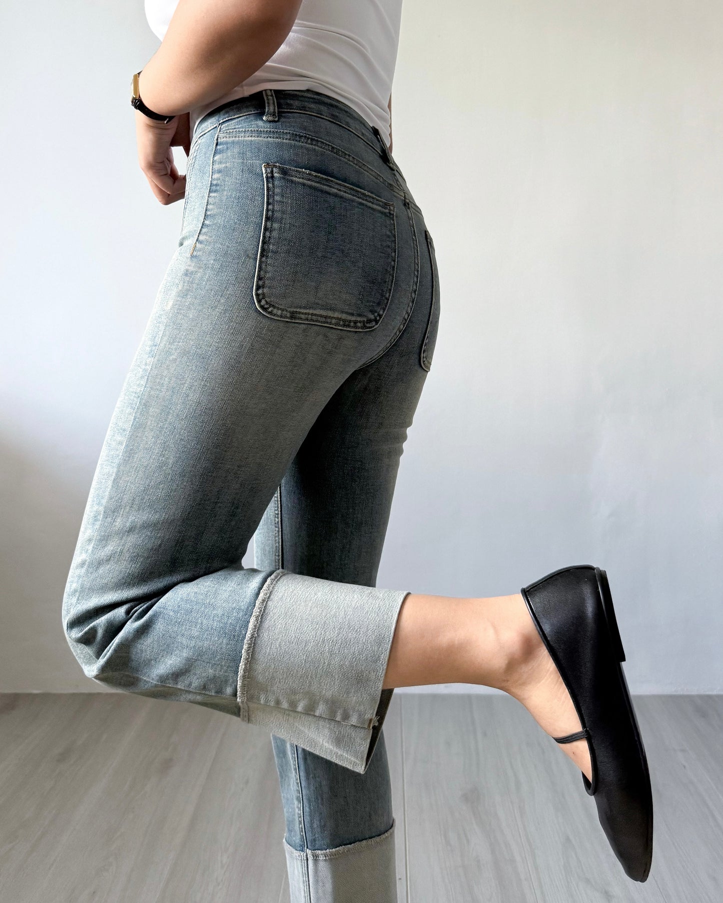 Fatima Fitted Fixed Cuff Cropped Jeans
