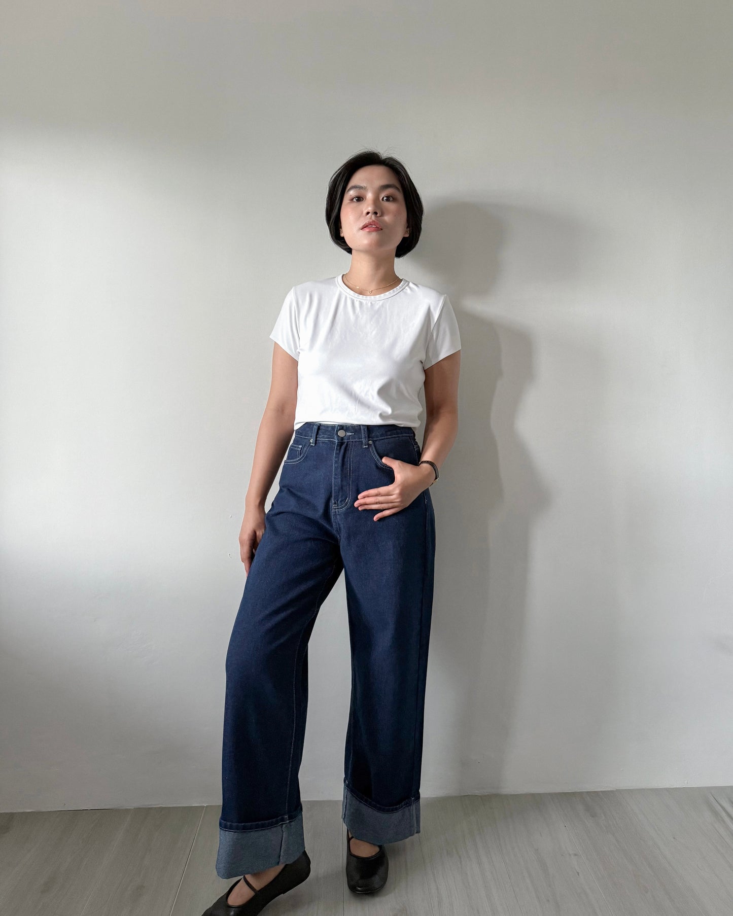 Elizabeth Wide Straight Fixed Cuff Denim Jeans