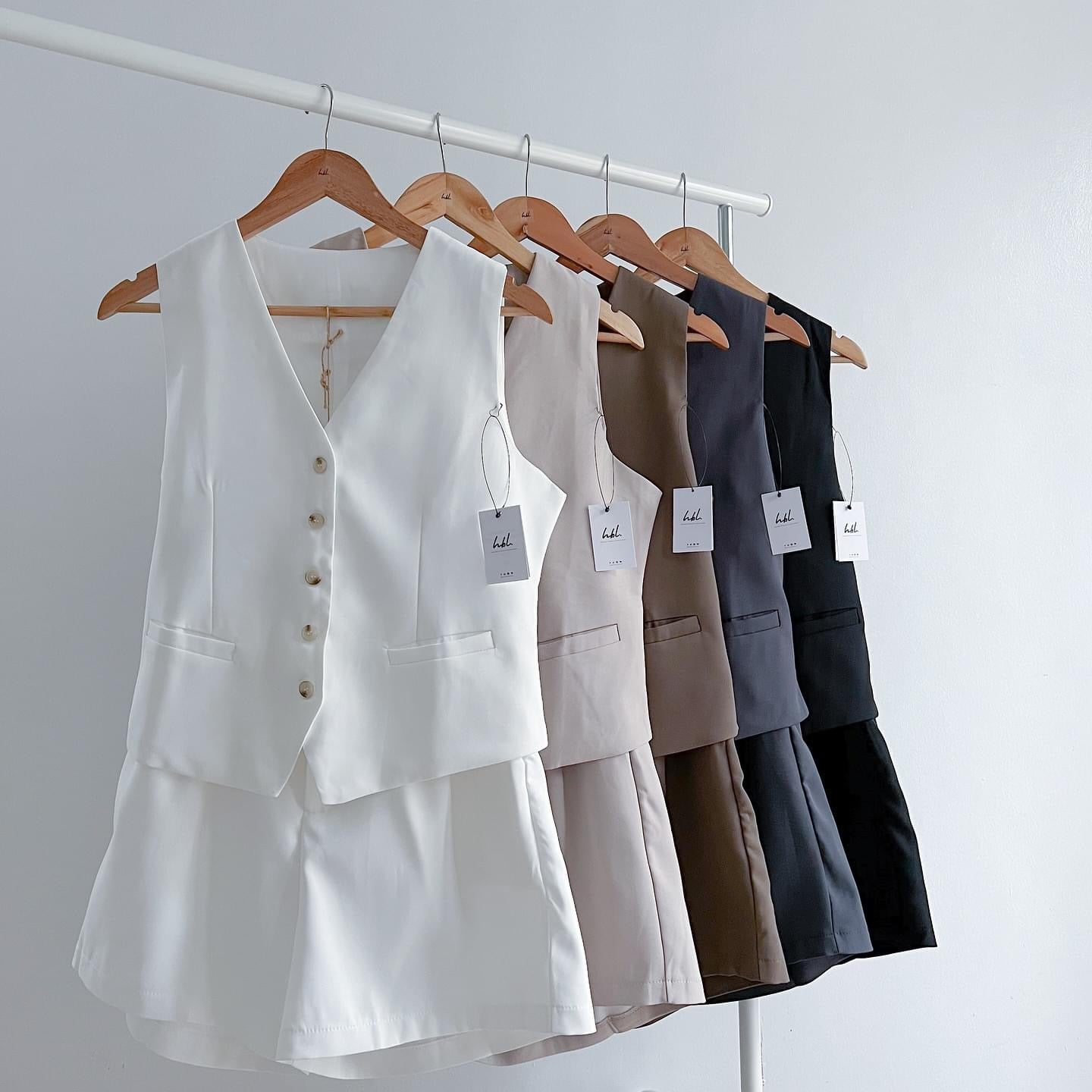 Gabriela Vest Set