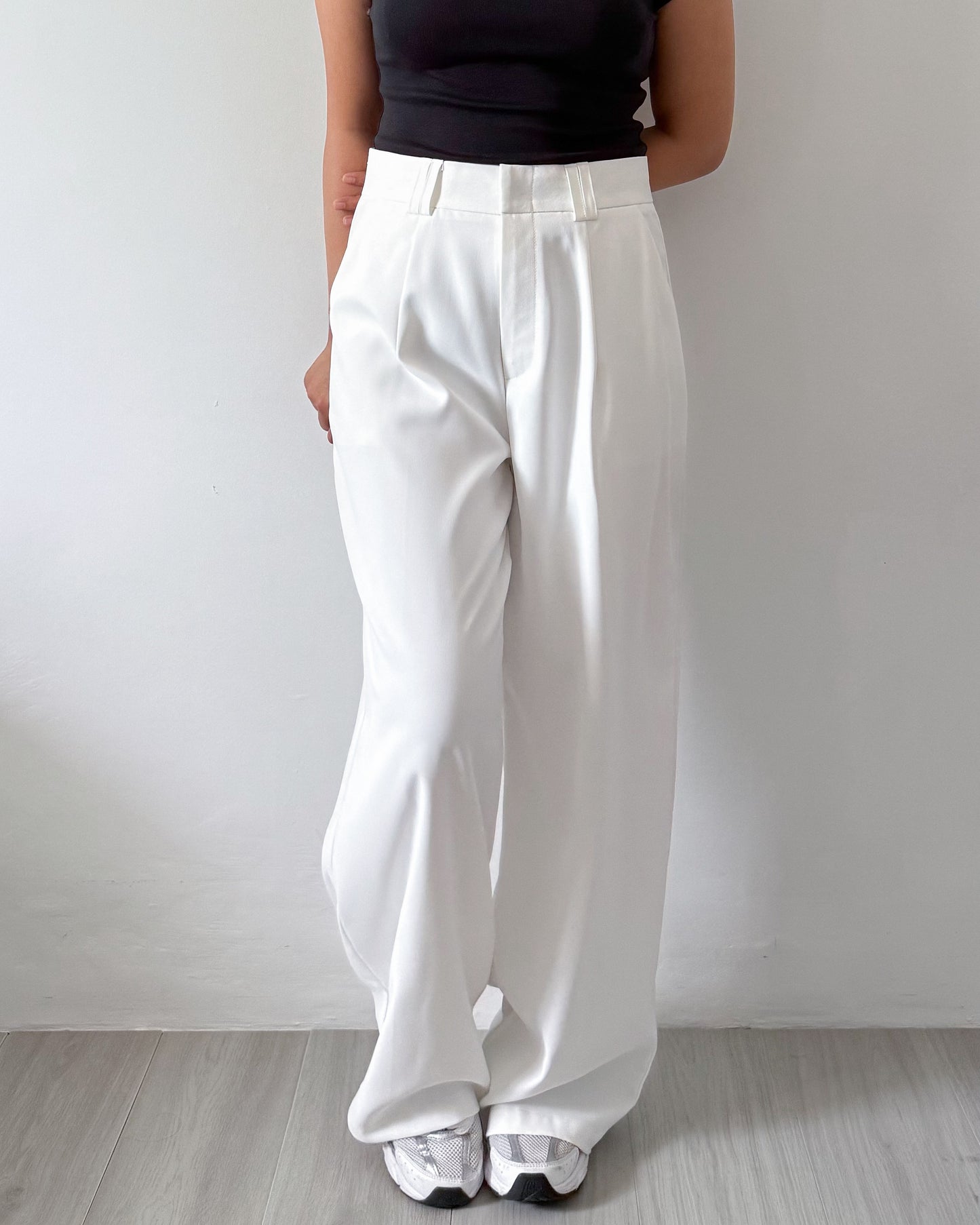 Mary Pleated Relaxed Wide Pants