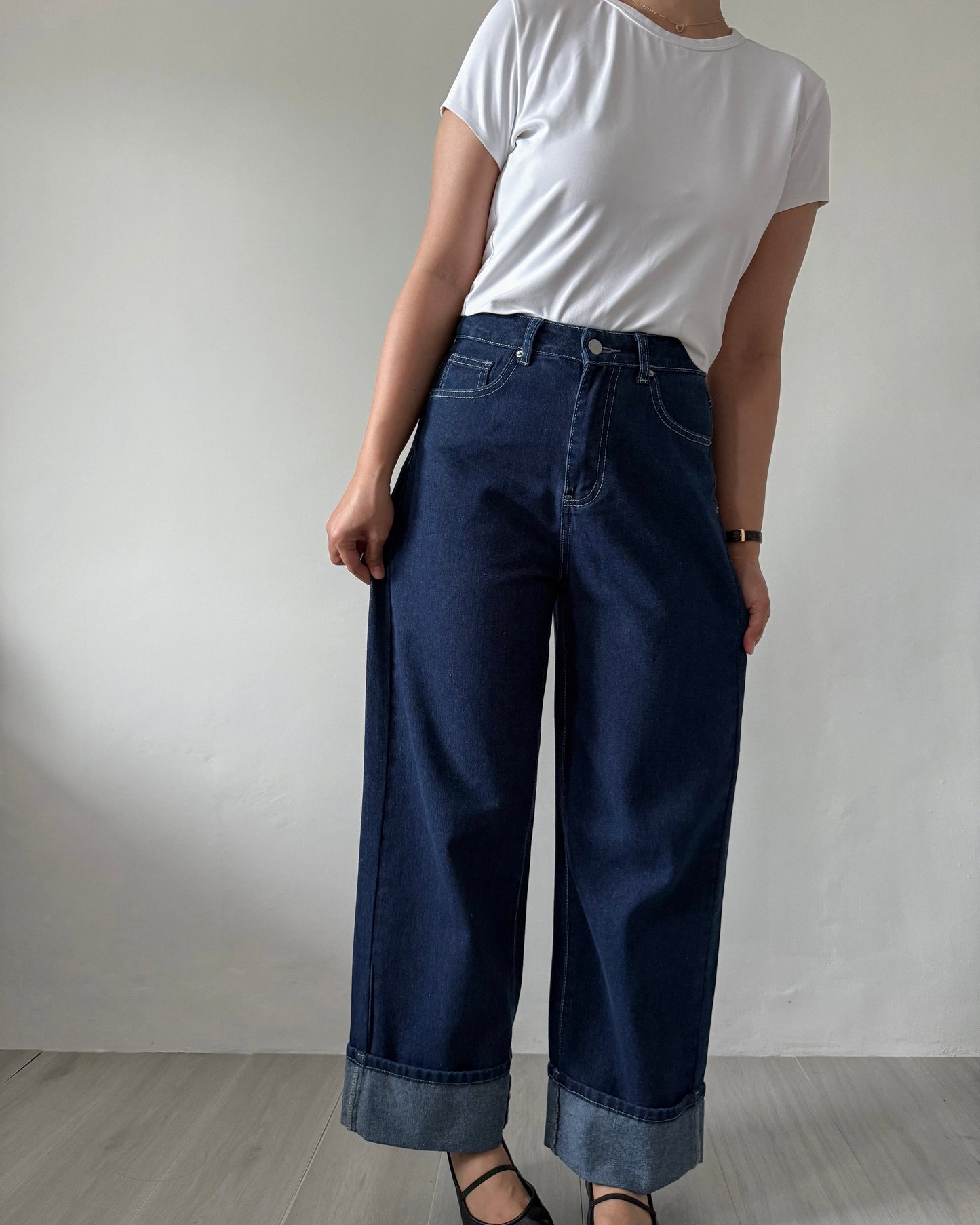 Elizabeth Wide Straight Fixed Cuff Denim Jeans