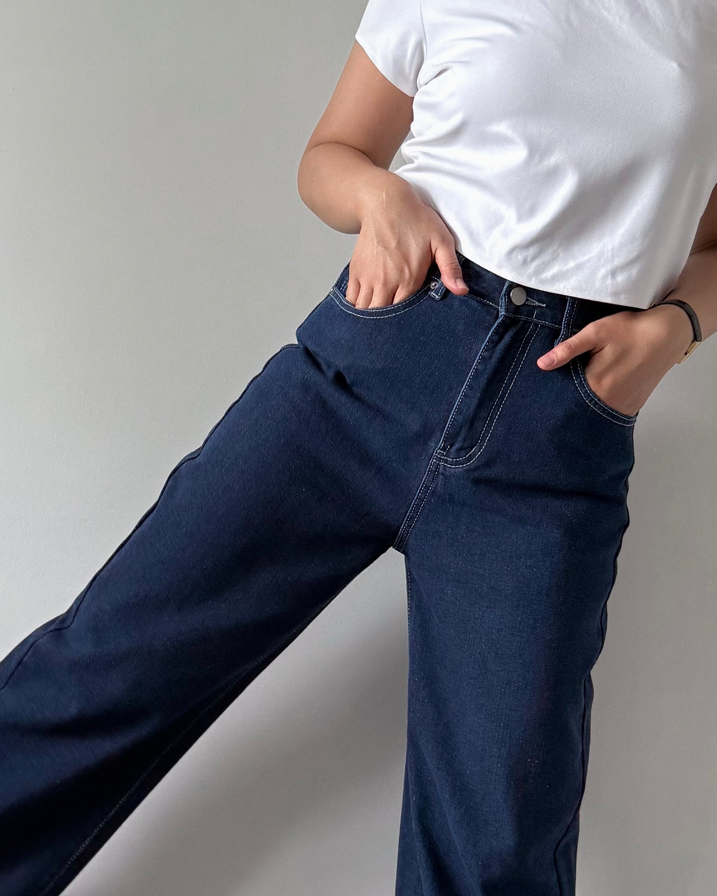 Elizabeth Wide Straight Fixed Cuff Denim Jeans