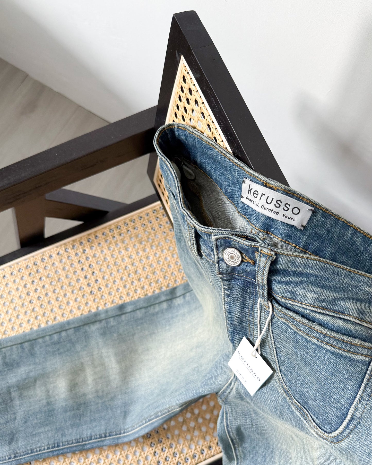 Fatima Fitted Fixed Cuff Cropped Jeans