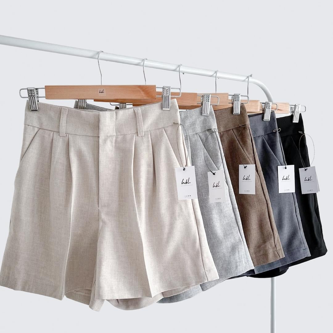 Ellie Linen Blend Pleated Shorts