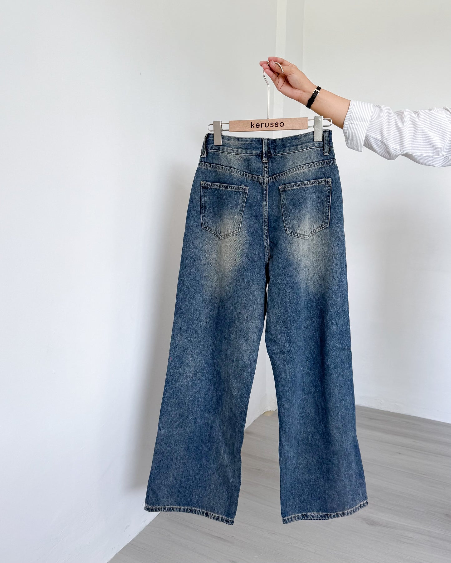 Harley Wide Straight Jeans