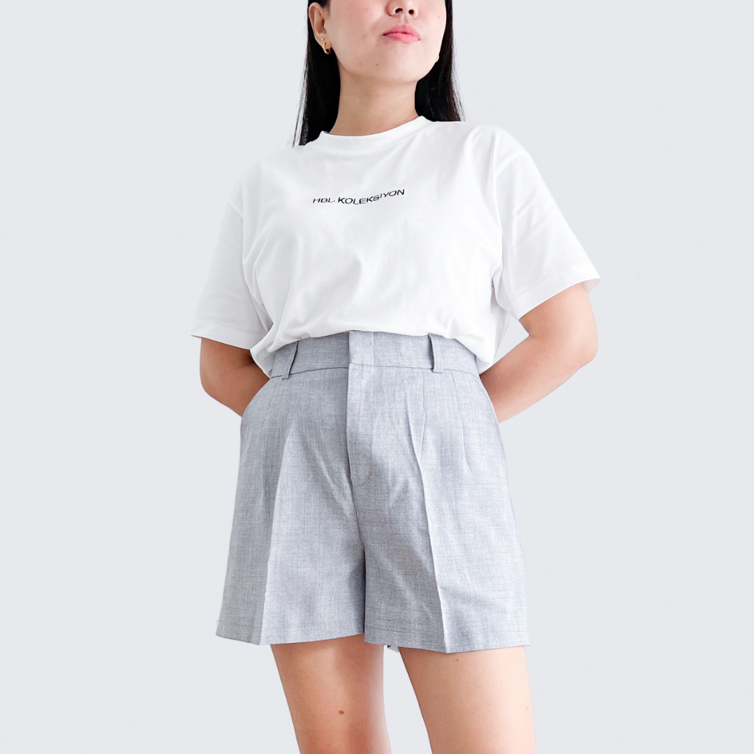Julieta Linen Blend Pleated Shorts (Plus-size)