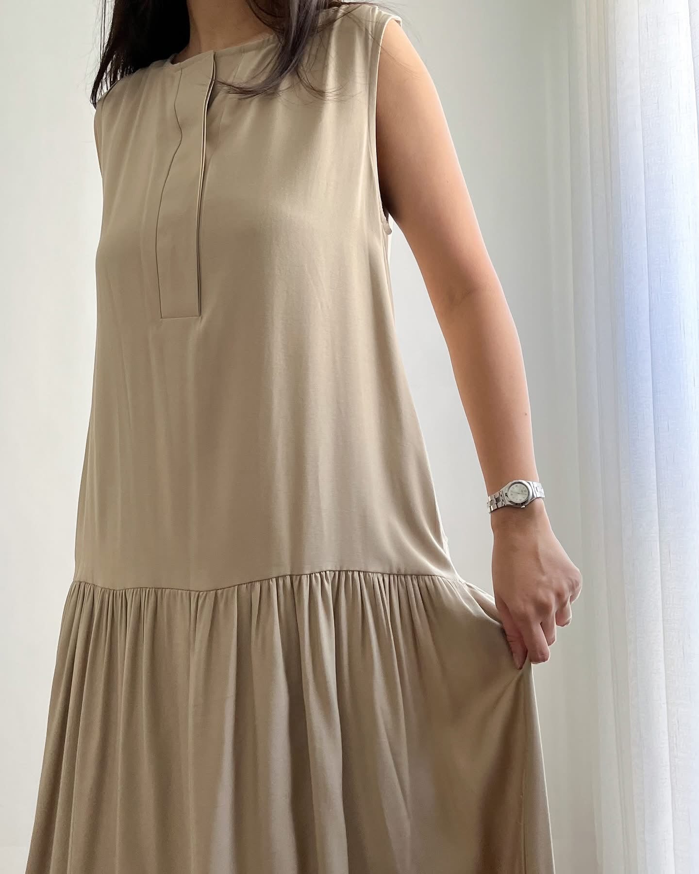 Marigold Half-button Round Neck Pleated Sleeves Dress