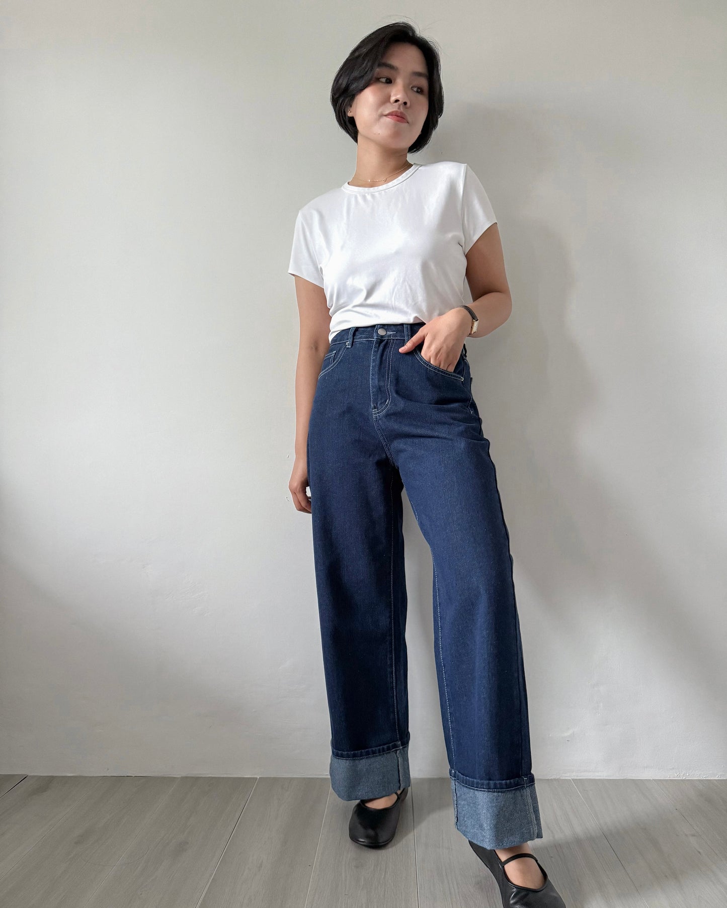Elizabeth Wide Straight Fixed Cuff Denim Jeans