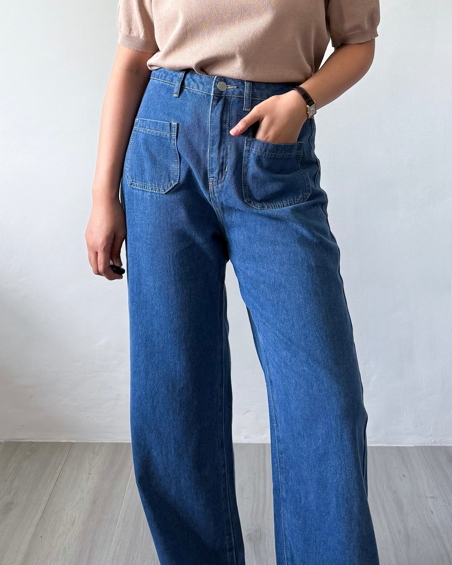 Kendra Patch Pocket Baggy Wide Straight Jeans