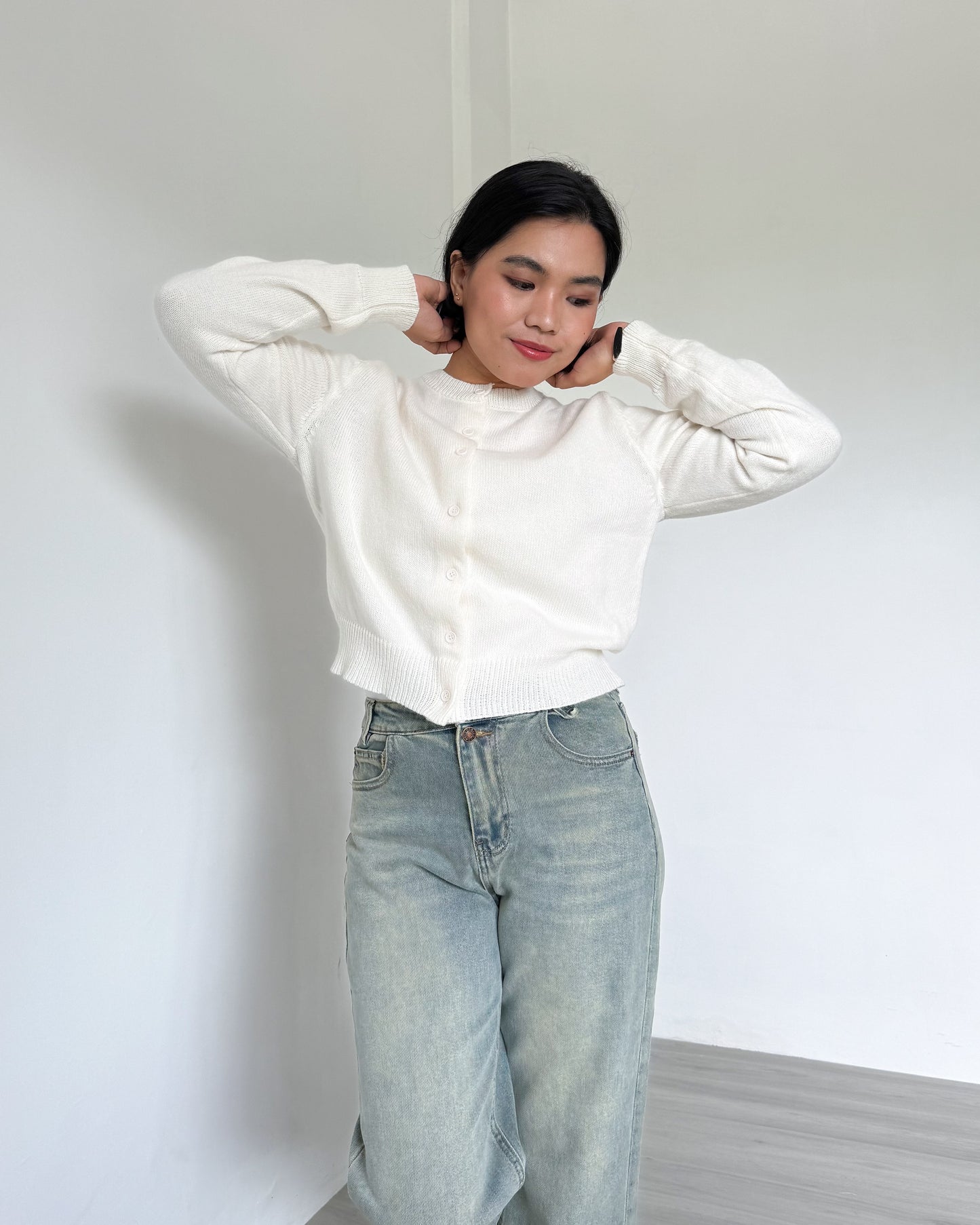 Daisy Boxy Cropped Knit Cardigan