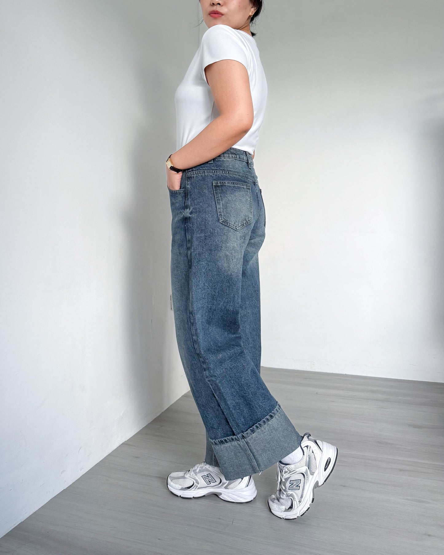 Victoria Straight Fixed Cuff Denim Jeans