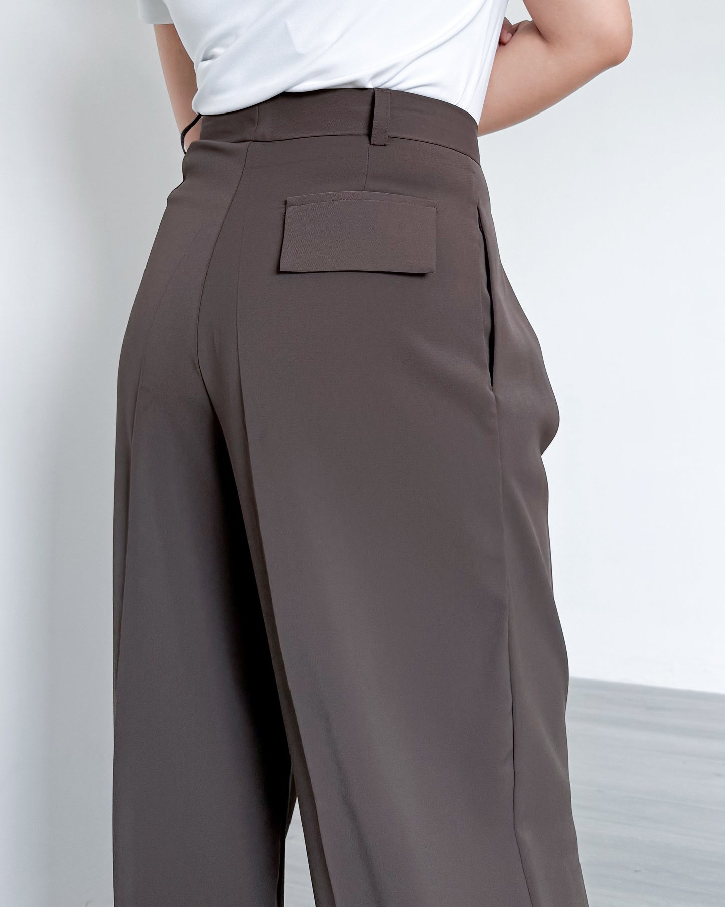 Carmen Wide-straight Trousers