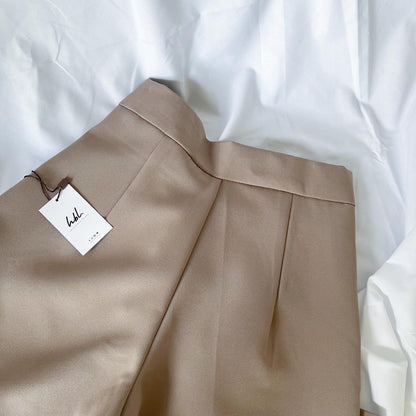 Penelope Pleated Straight Pants (Longer Length)