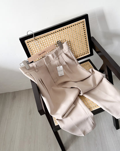 Ruth Pleated Tapered Ankle Pants