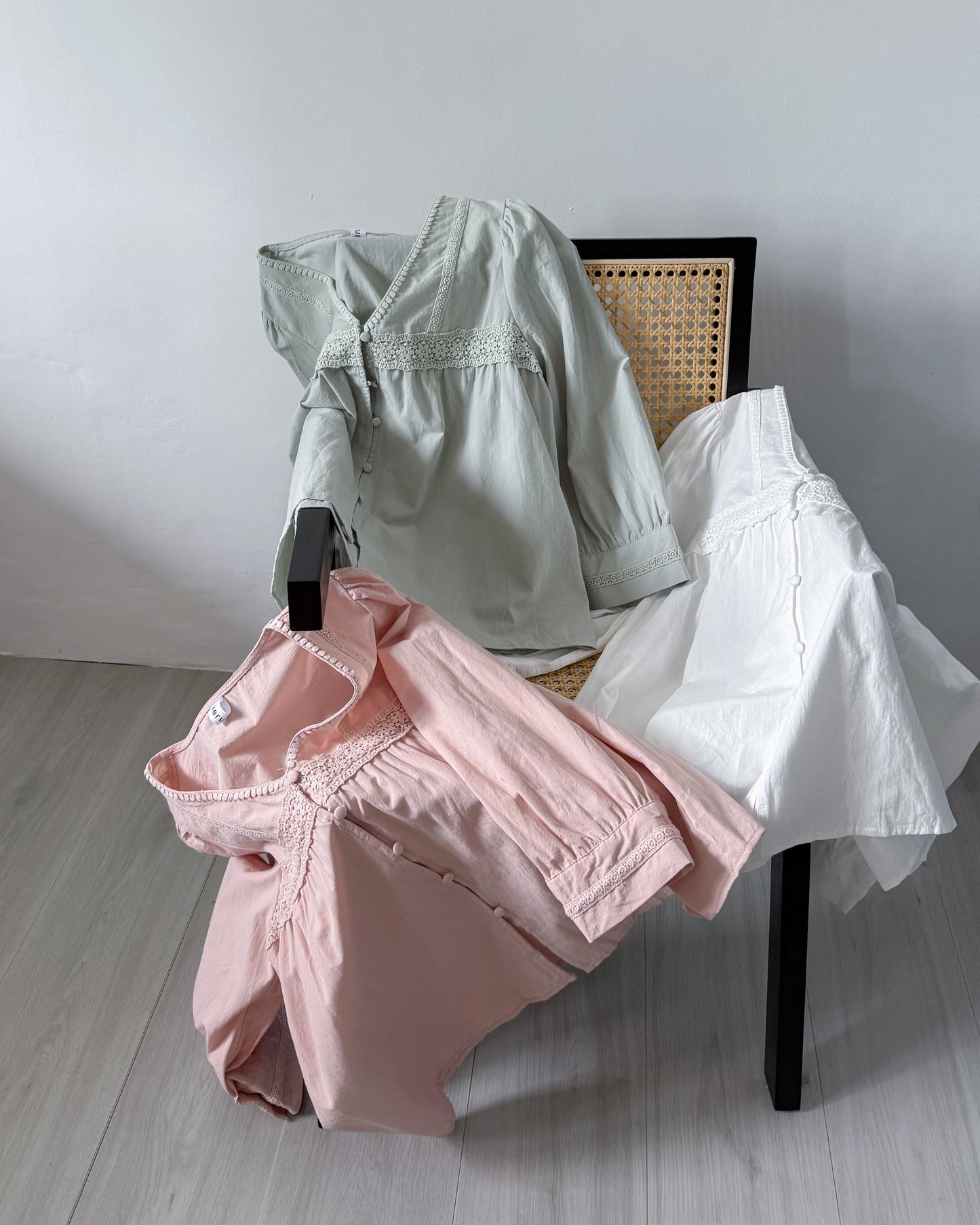 Melissa Boho Oversized Elbow Volume Sleeve Blouse