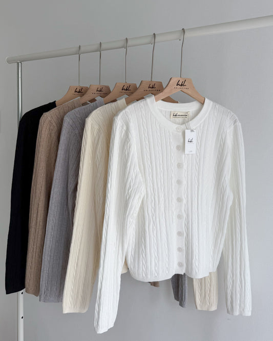 Hiraya Cable Knit Crew Neck Short Cardigan