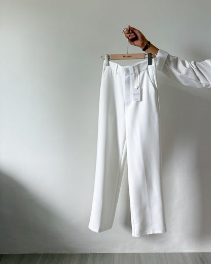 Eleanor Straight Pants