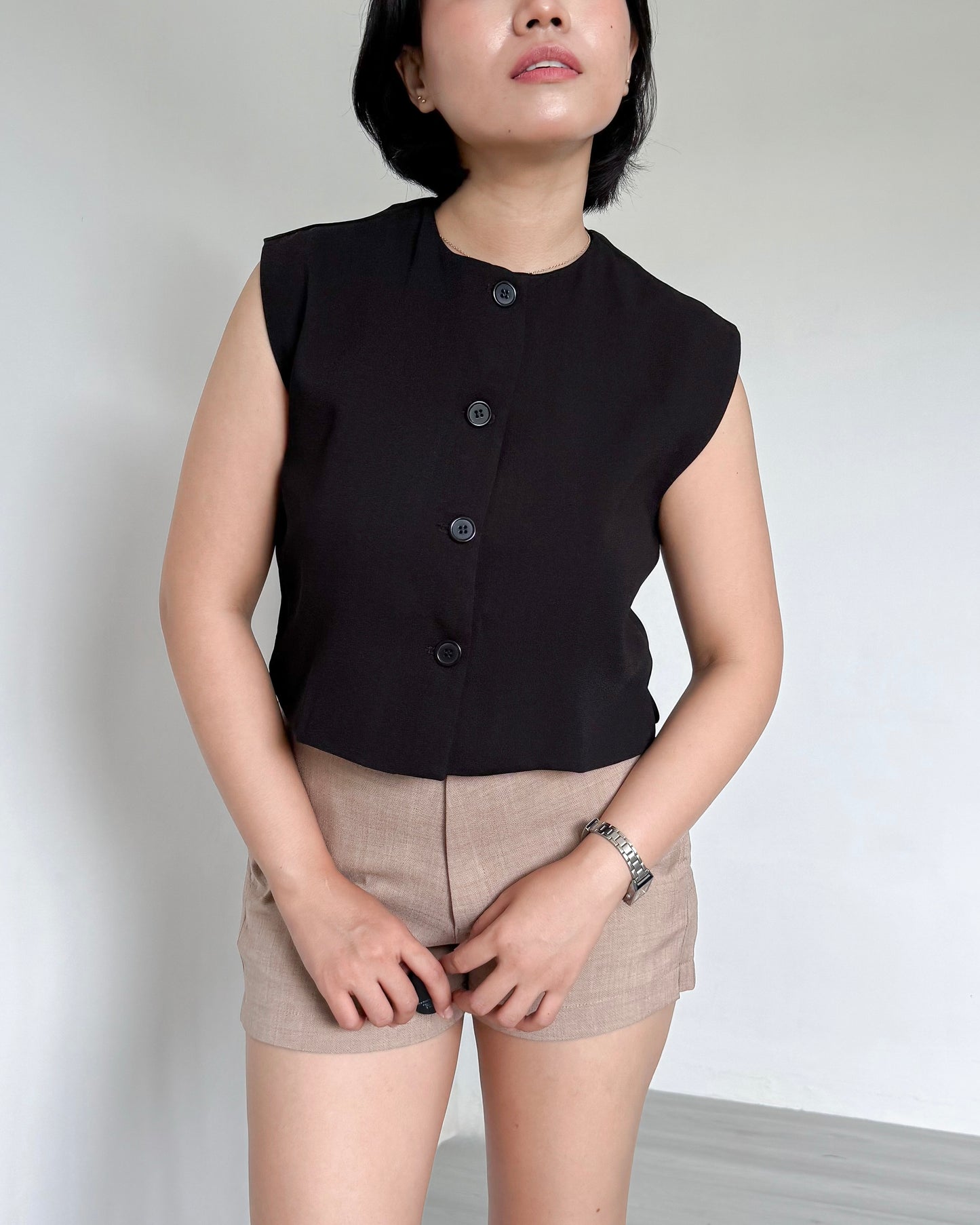 Isadora Relaxed Button Down Boxy Crop Top