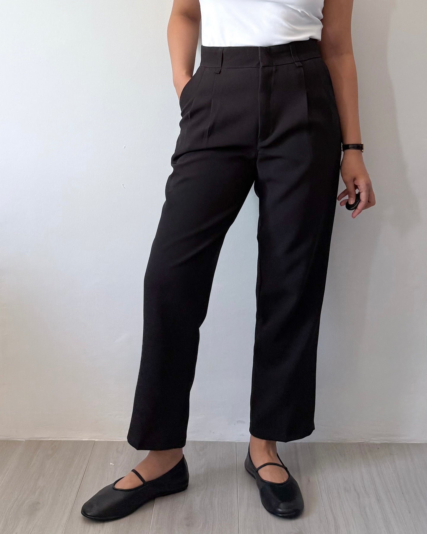 Ruth Pleated Tapered Ankle Pants