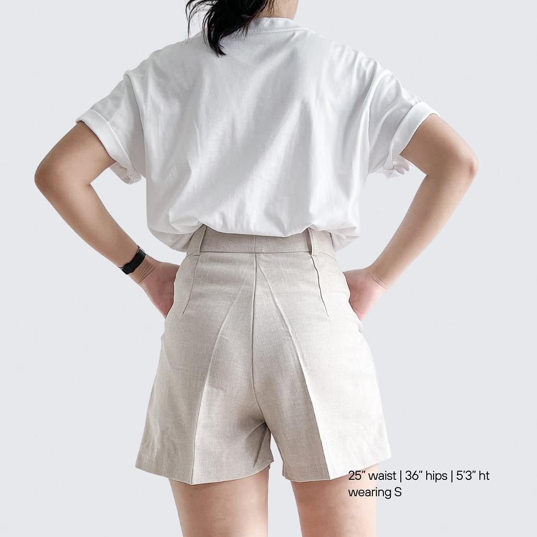 Ellie Linen Blend Pleated Shorts