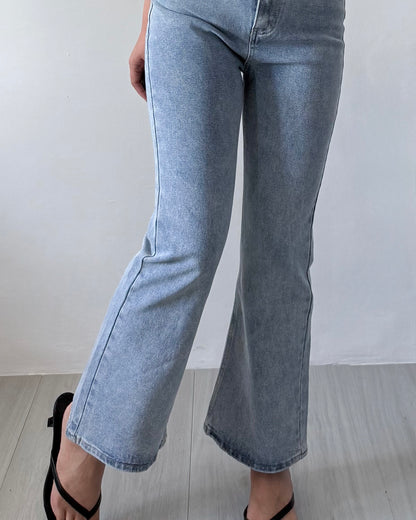 Elle Flared High Waisted Denim Jeans