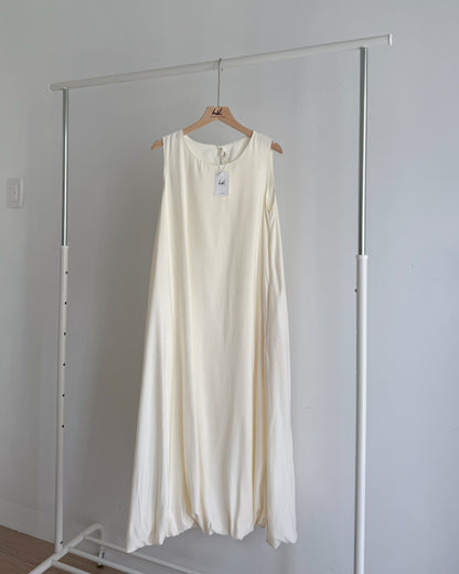 Aster Premium Bubble Hem Maxi Dress with Pockets