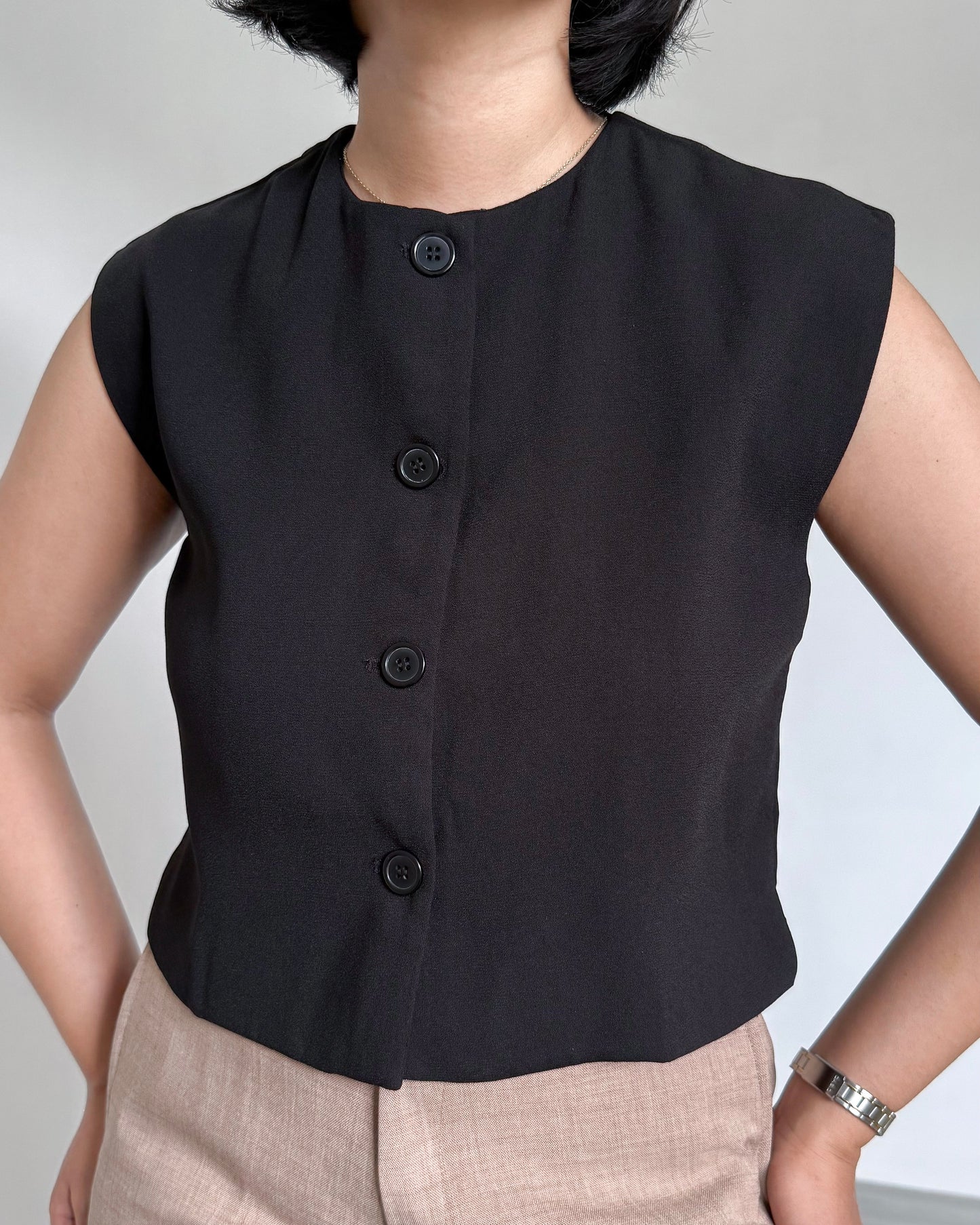 Isadora Relaxed Button Down Boxy Crop Top