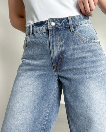 Victoria Straight Fixed Cuff Denim Jeans