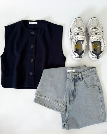 Isadora Relaxed Button Down Boxy Crop Top