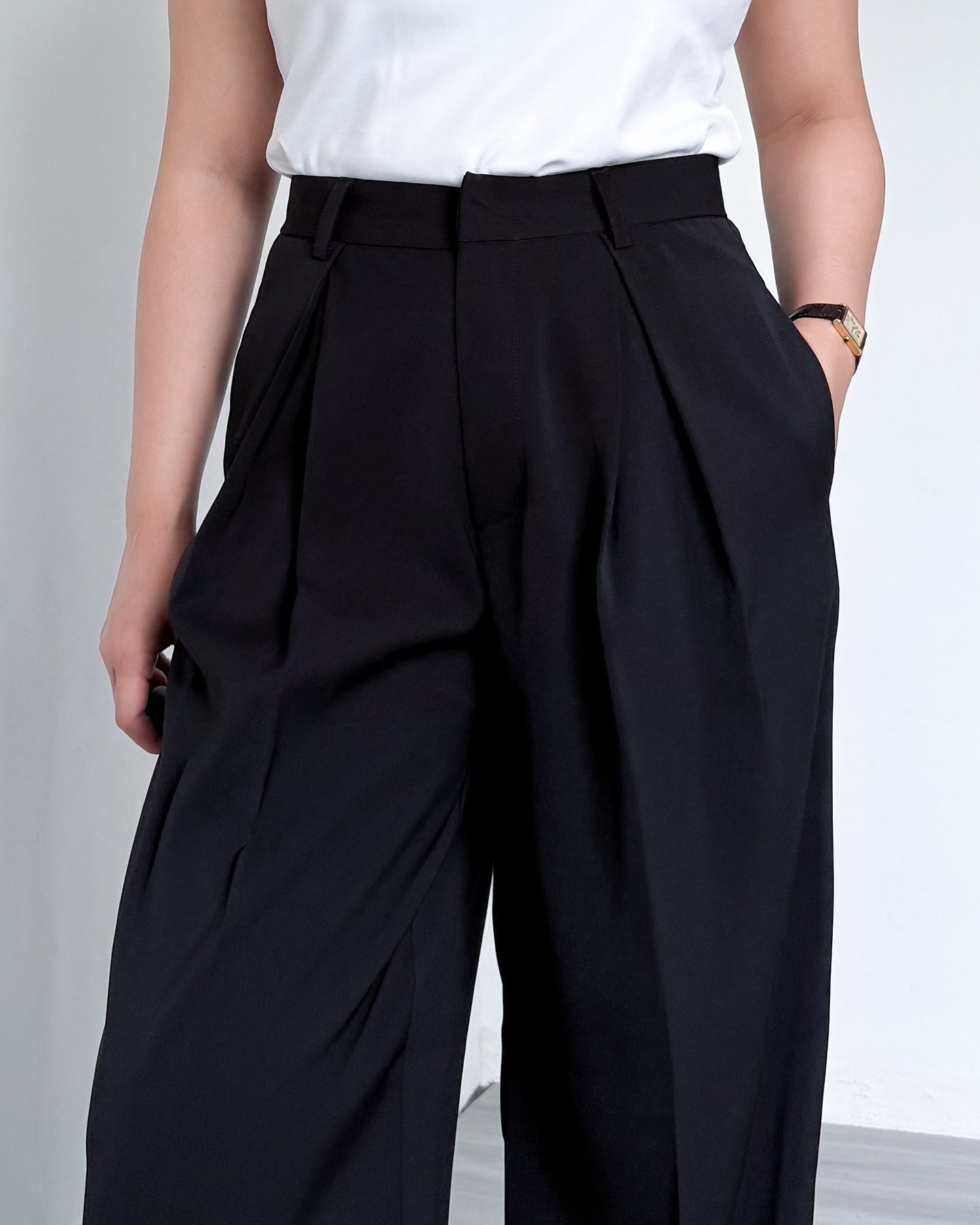 Carmen Wide-straight Trousers