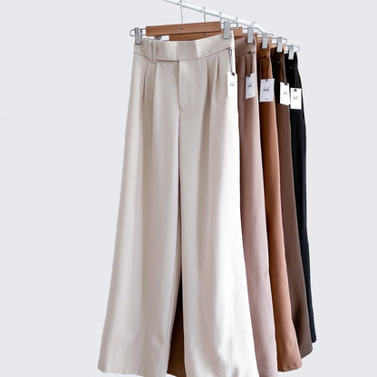 Siena Pleated Relaxed Straight Pants