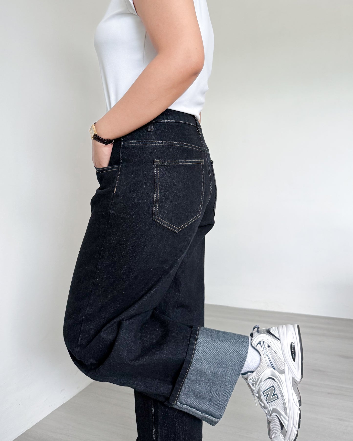 Victoria Straight Fixed Cuff Denim Jeans