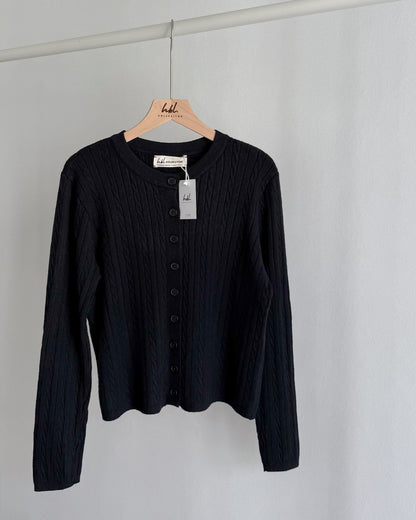 Hiraya Cable Knit Crew Neck Short Cardigan