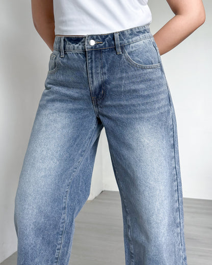 Victoria Straight Fixed Cuff Denim Jeans