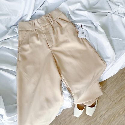 Penelope Pleated Straight Pants (Longer Length)
