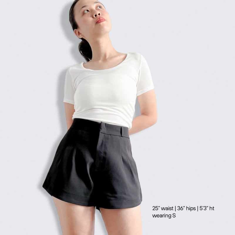Misty Pleated Casual Shorts