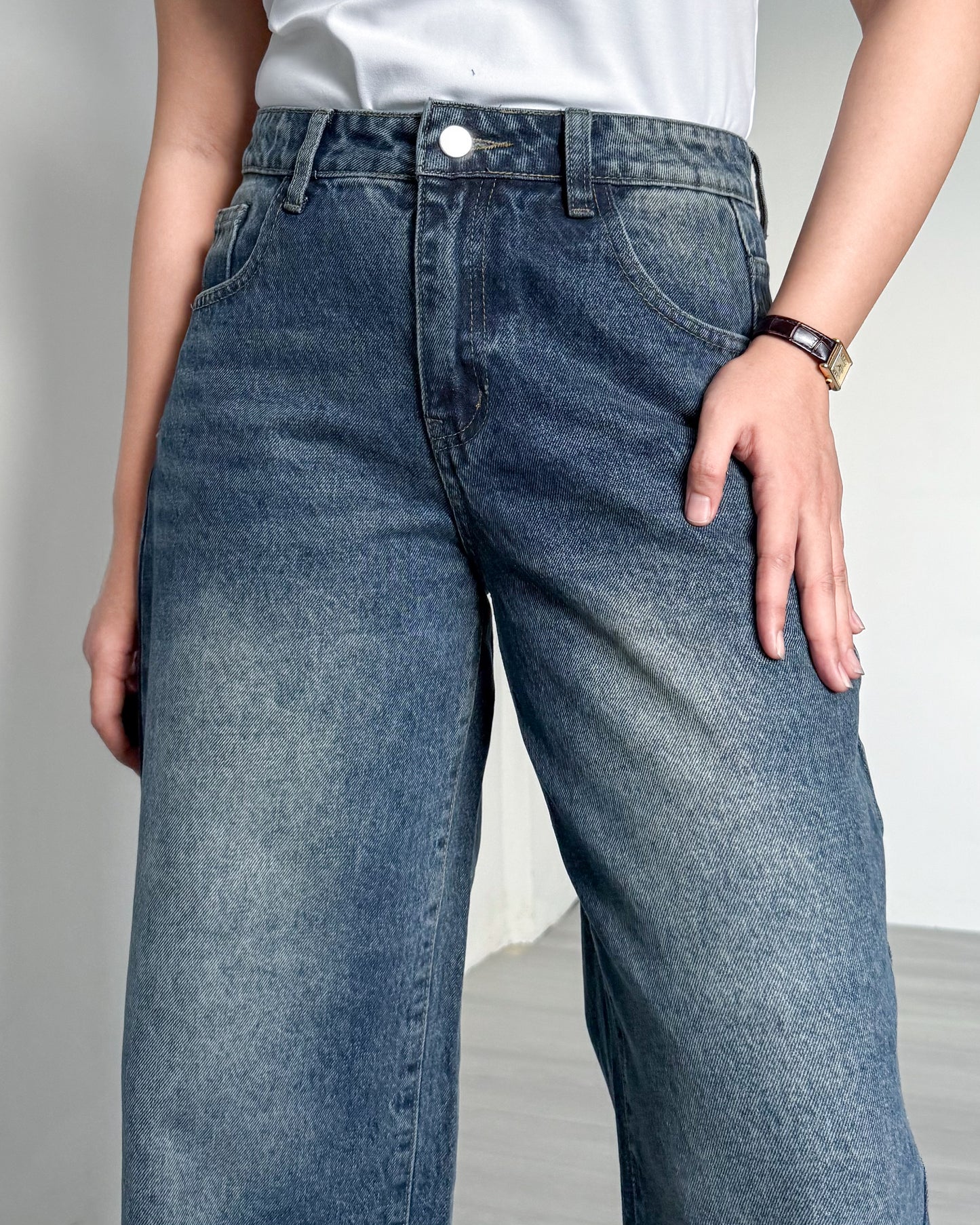 Victoria Straight Fixed Cuff Denim Jeans