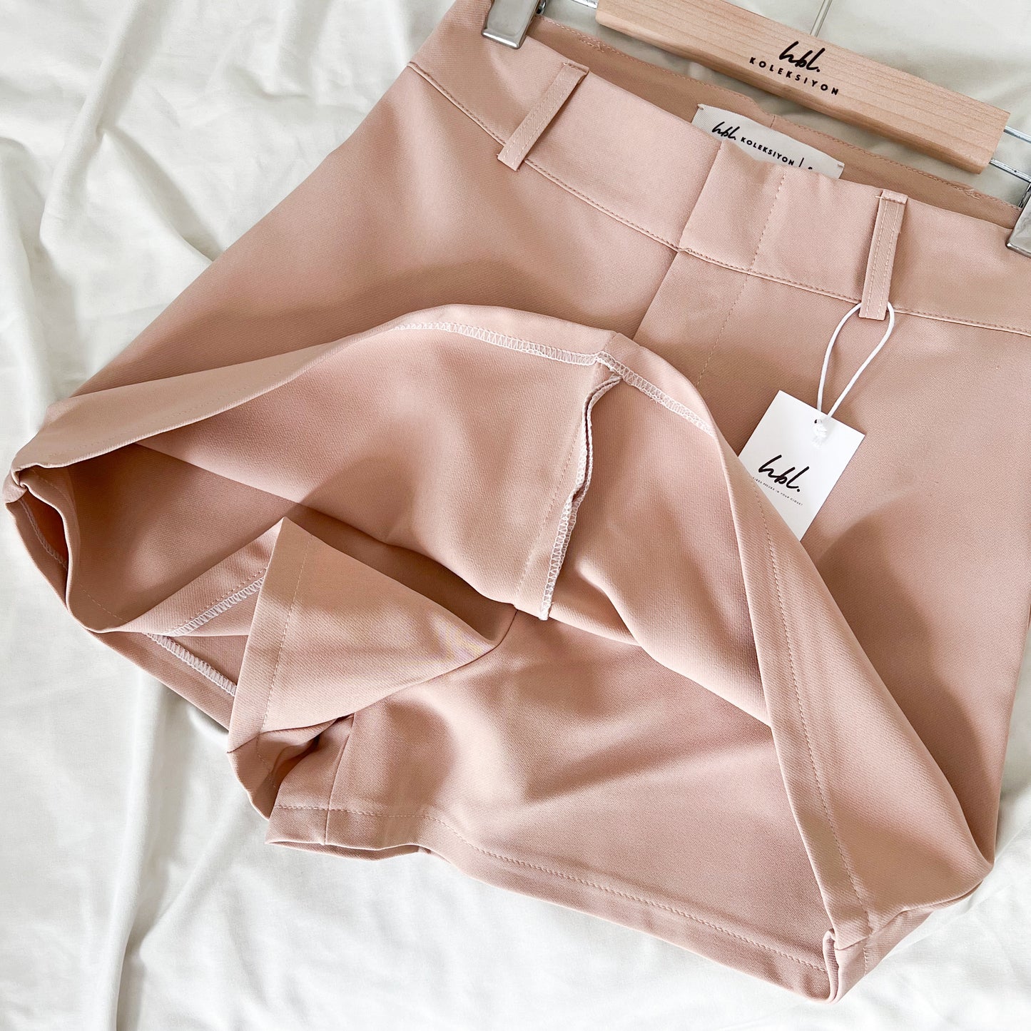 Monroe Skort
