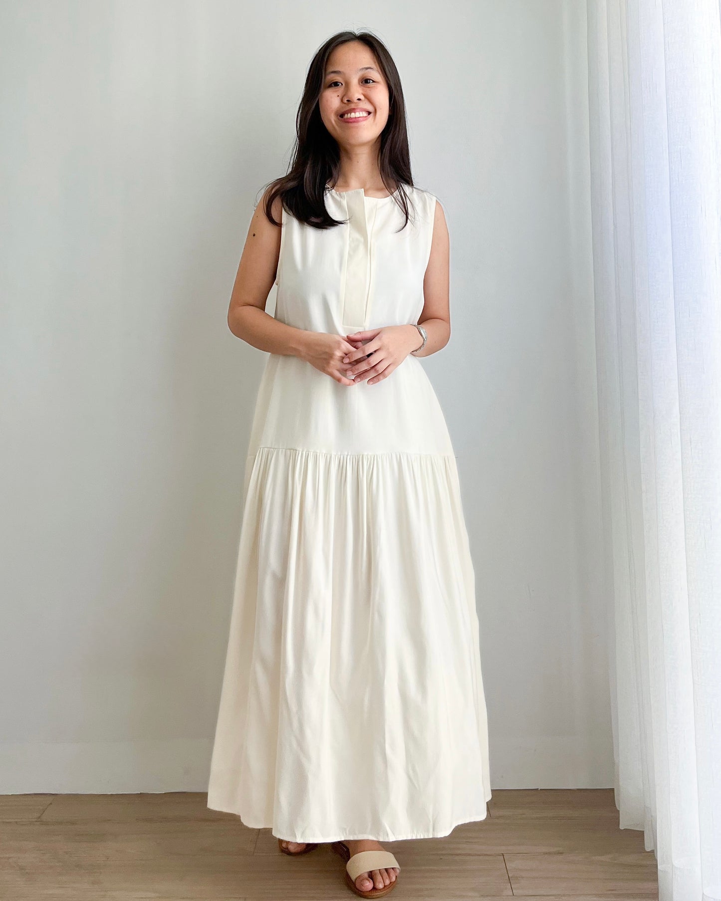 Marigold Half-button Round Neck Pleated Sleeves Dress