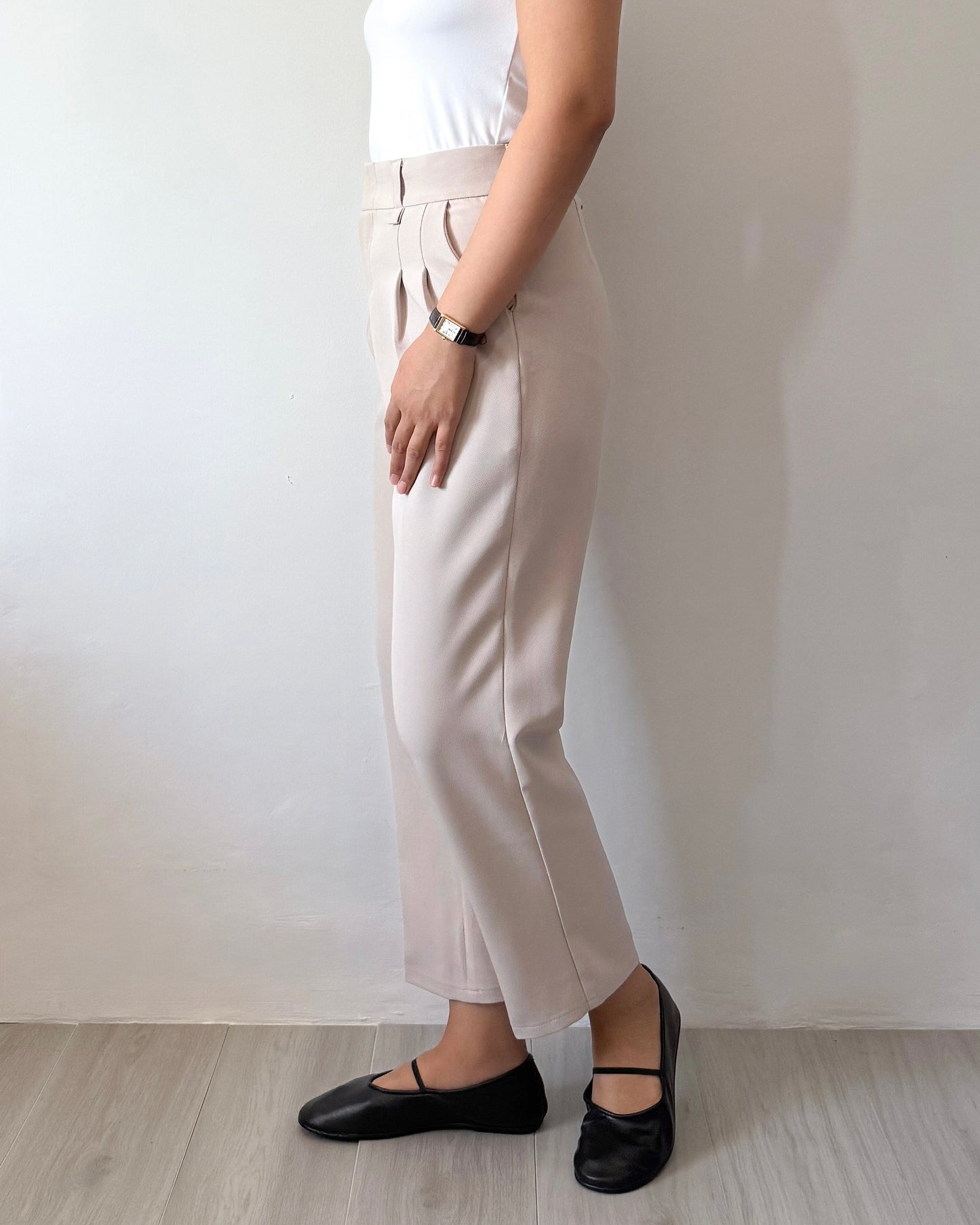 Ruth Pleated Tapered Ankle Pants