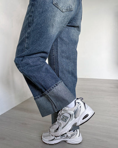 Victoria Straight Fixed Cuff Denim Jeans