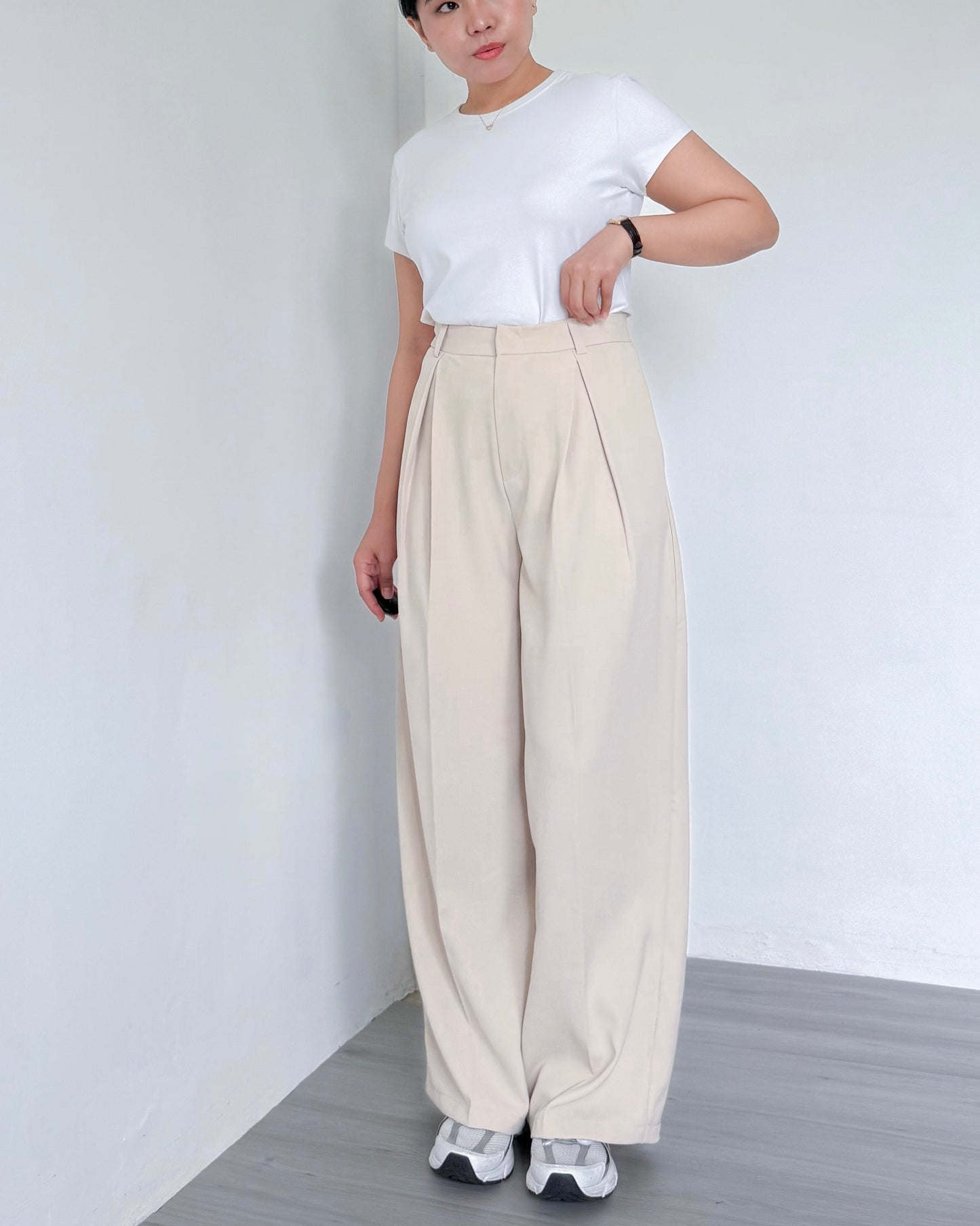 Carmen Wide-straight Trousers